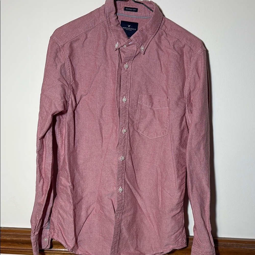 American Eagle Outfitters Red Casual Button Down Shirt